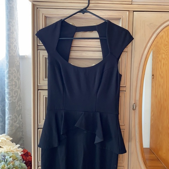 Bebe Bodycon Peplum Dress - Picture 2 of 8